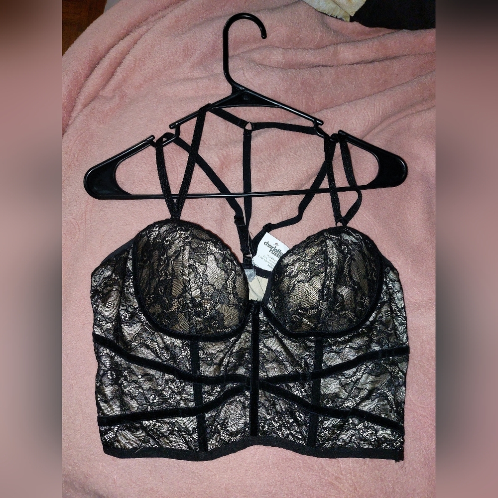 BLACK LACE CORSET CROP TOP